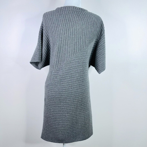 ASTR The Label Gray Ribbed Dolman Sleeve Sweater Dress Size M - Picture 4 of 7